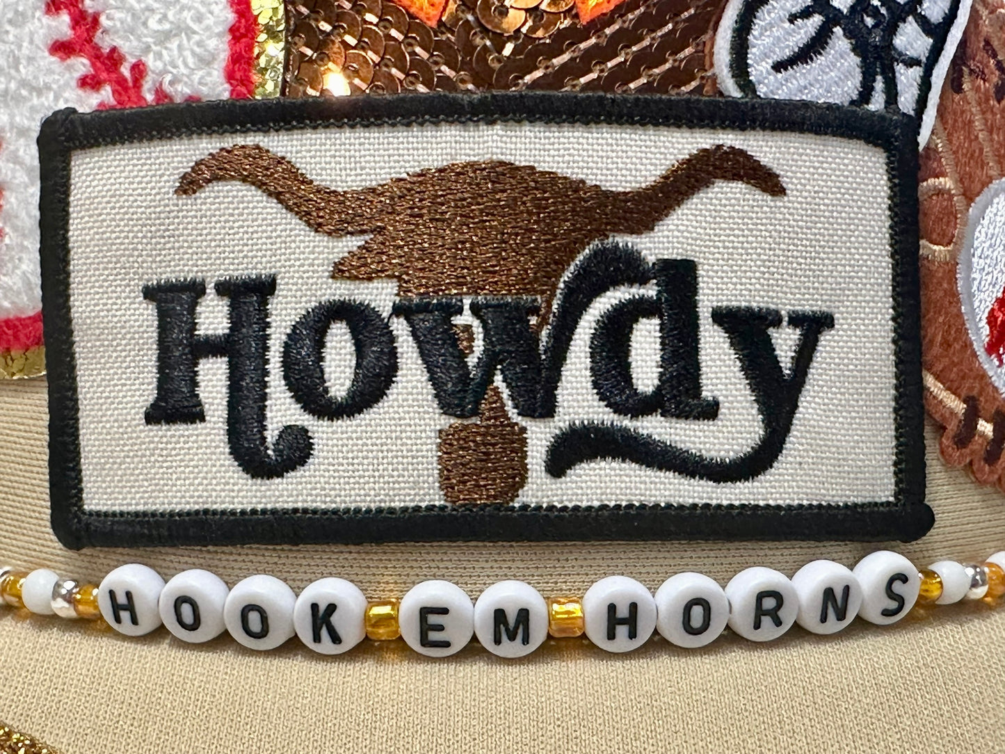 Hook em' Horns Texas Longhorns GameDay Baseball Hat with Beaded Hat Belt