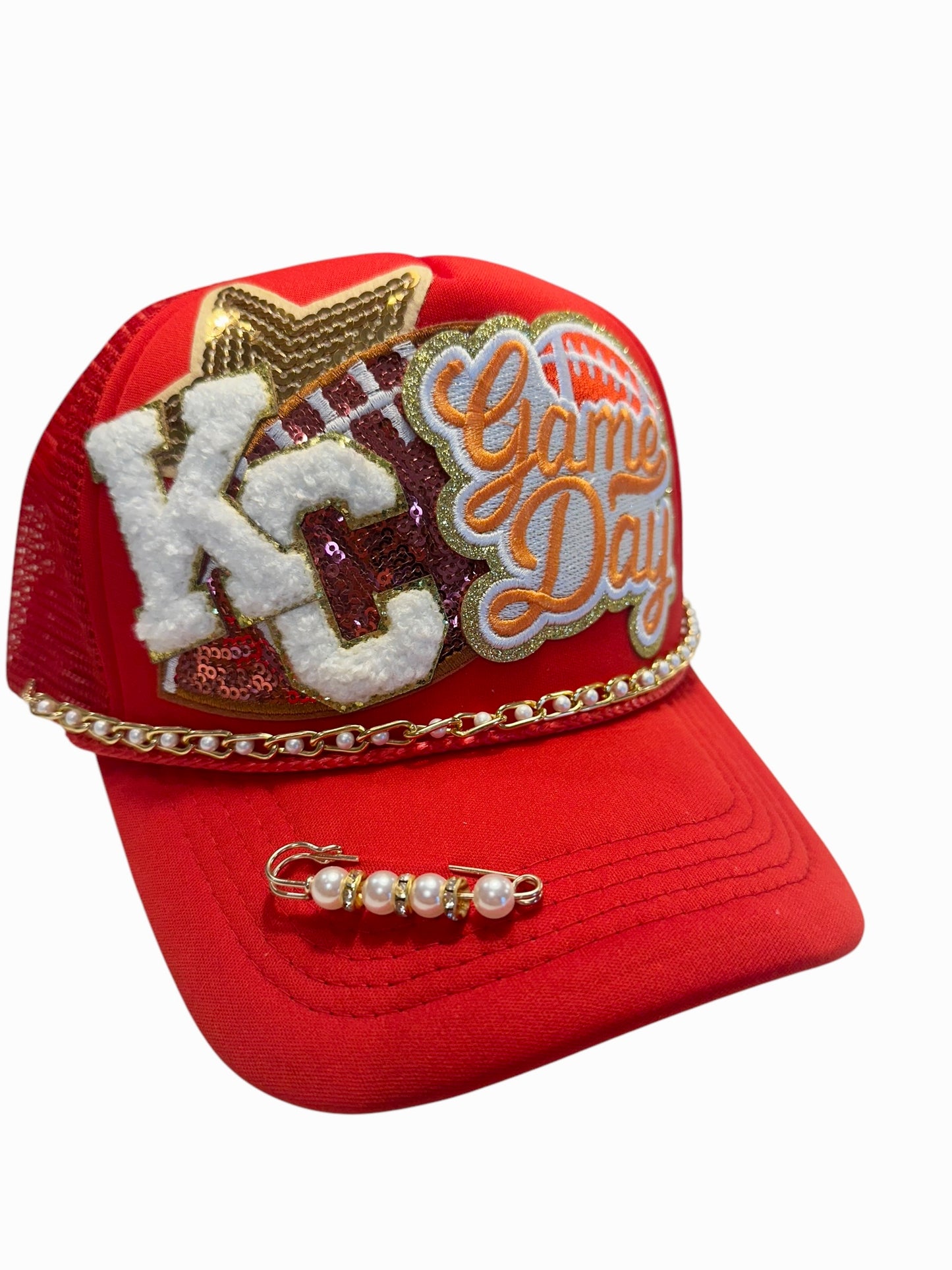 Gold and Pearls Kansas City Chiefs GameDay Trucker Hat with Gold Chain Hat Belt