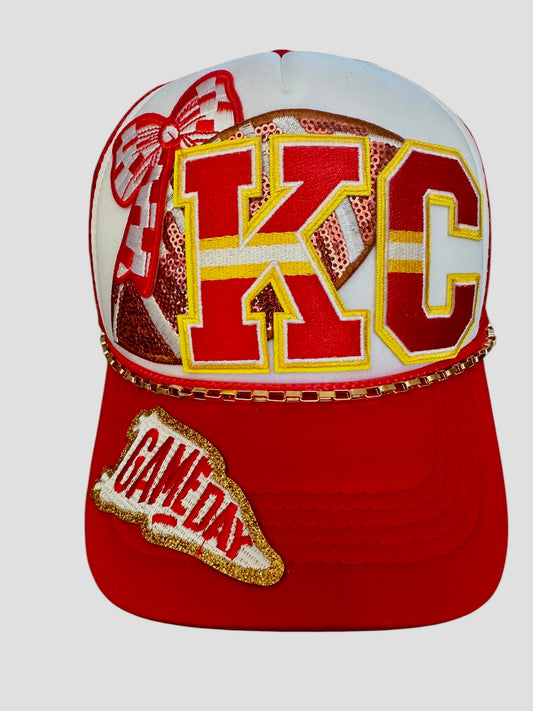 Retro Vibes Kansas City Chiefs GameDay Trucker Hat with Gold Hat Chain